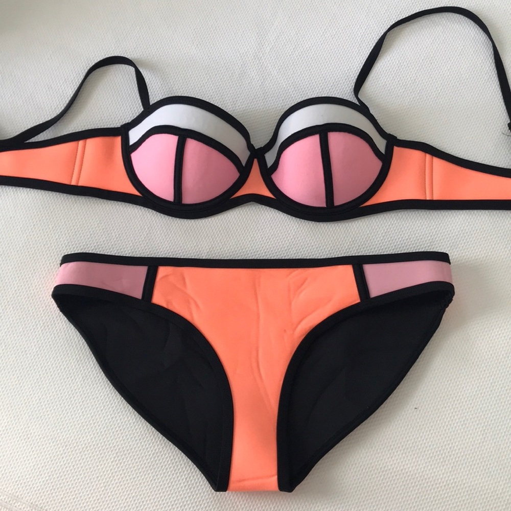 Triangle bikini